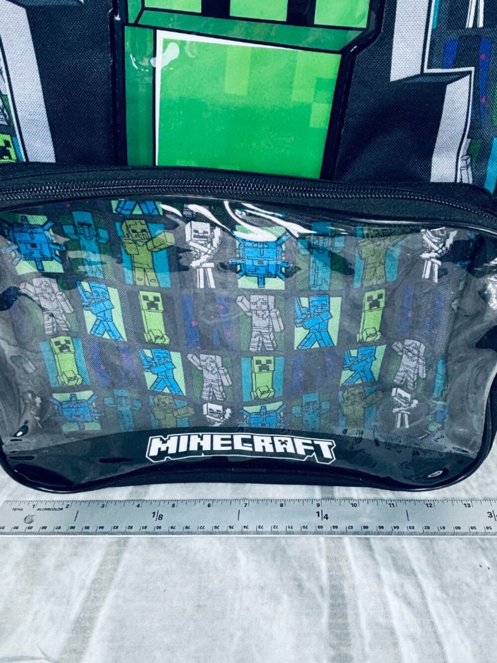 Minecraft Backpack Creeper Design - Picture 13 of 13